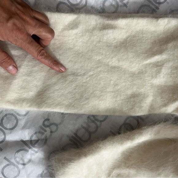 Kathleen for Sweet Herb Angora Scarf Hat and hand warmer - Picture 3 of 7